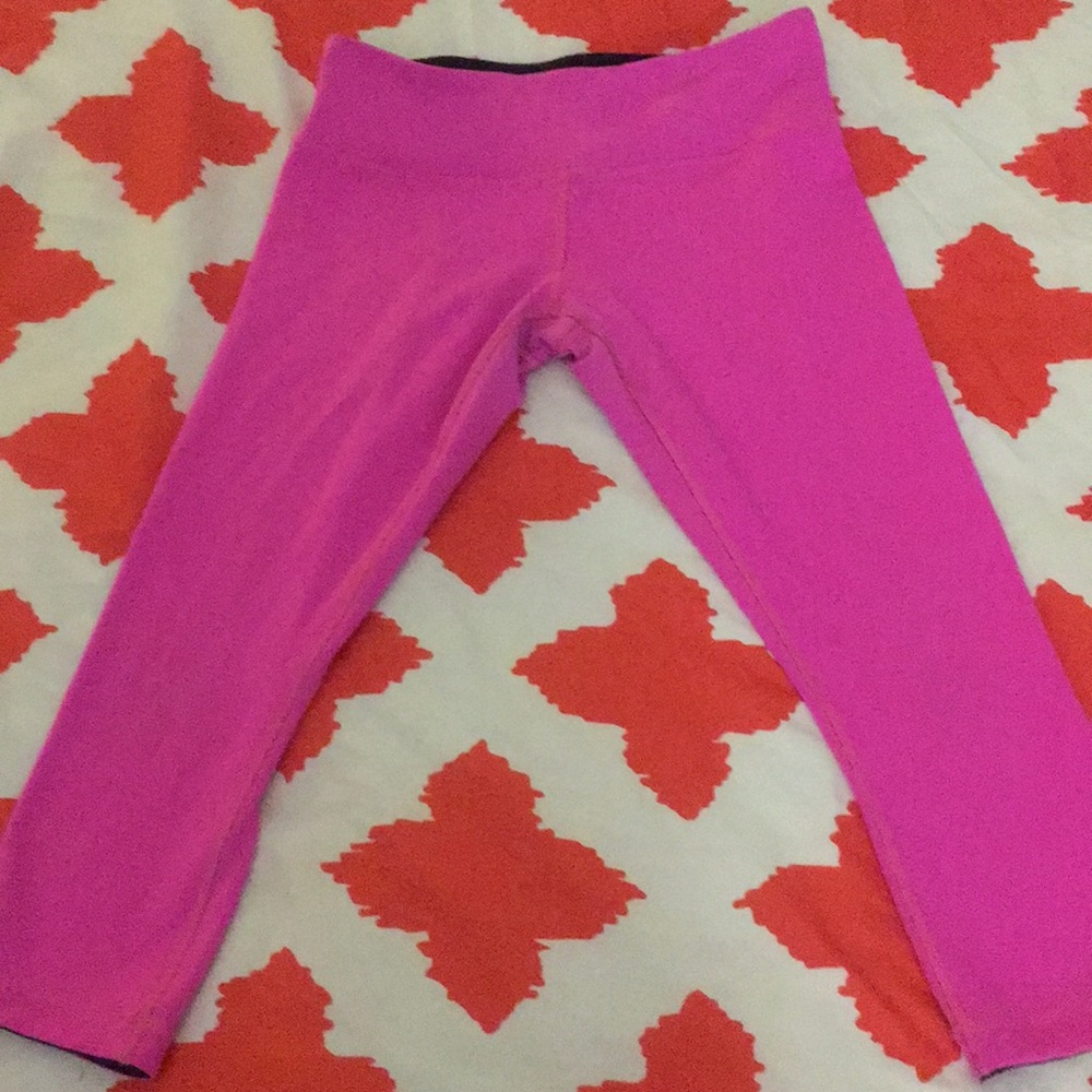 Reversible LuluLemom crops